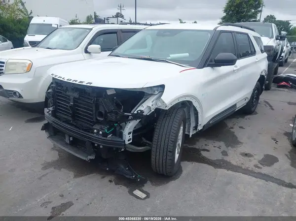 1FMUK7DH4SGC61299 2025 FORD EXPLORER - Image 2