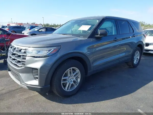 1FMUK7DH4TGA59340 2026 FORD EXPLORER - Image 2