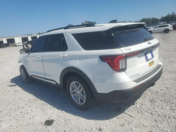 1FMUK7DH5SGC29090 2025 FORD EXPLORER - Image 2
