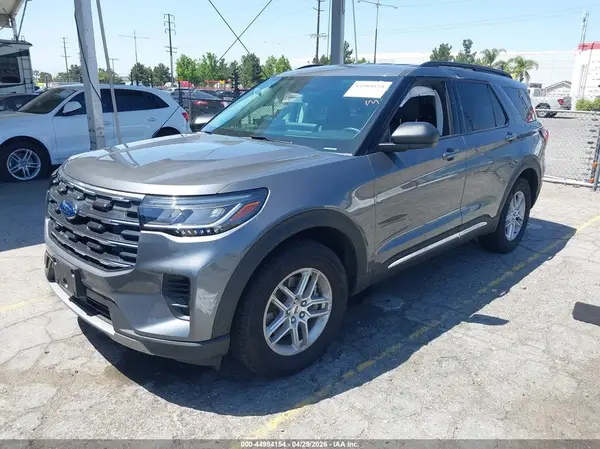 1FMUK7DH5SGC37271 2025 FORD EXPLORER - Image 2