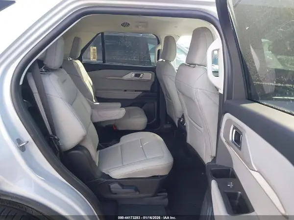 1FMUK7DH5TGA09725 2026 FORD EXPLORER - Image 8
