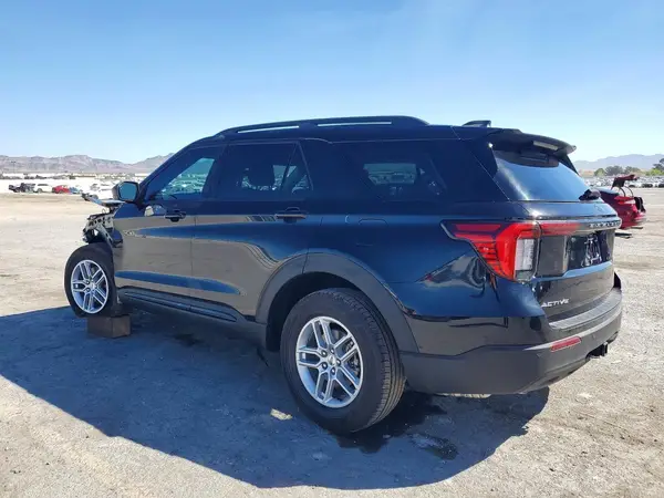 1FMUK7DH5TGA32051 2026 FORD EXPLORER - Image 2