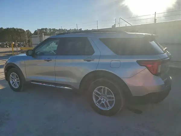 1FMUK7DH6SGA24961 2025 FORD EXPLORER - Image 2