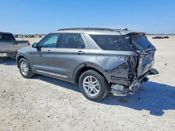 1FMUK7DH6SGC83109 2025 FORD EXPLORER - Image 2