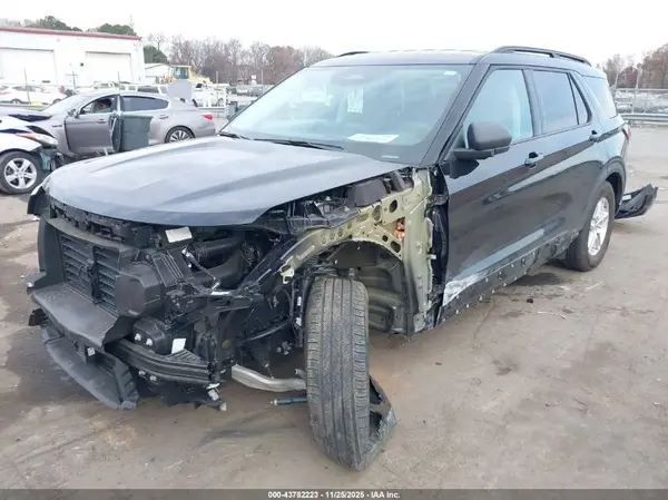 1FMUK7DH7SGA95294 2025 FORD EXPLORER - Image 2
