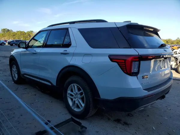 1FMUK7DH7SGB16158 2025 FORD EXPLORER - Image 2
