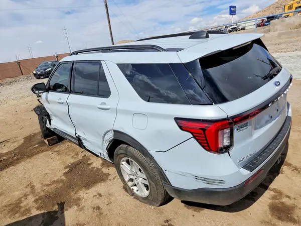 1FMUK7DH7SGB77719 2025 FORD EXPLORER - Image 2