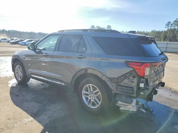 1FMUK7DH7SGC52256 2025 FORD EXPLORER - Image 2
