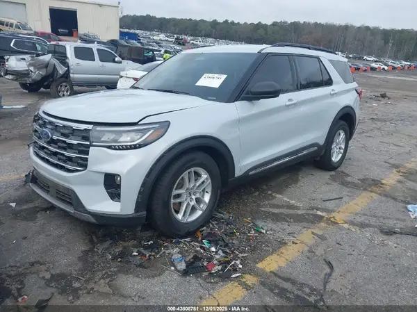 1FMUK7DH7SGD09491 2025 FORD EXPLORER - Image 2