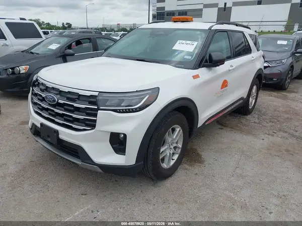 1FMUK7DH8SGA28123 2025 FORD EXPLORER - Image 2