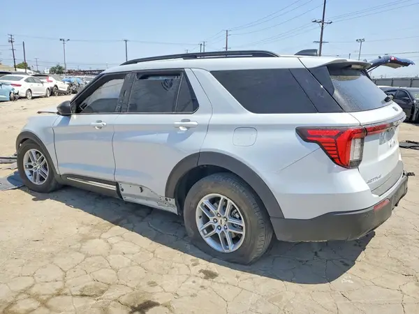 1FMUK7DH8SGB11101 2025 FORD EXPLORER - Image 2