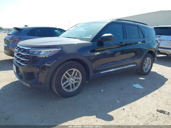 1FMUK7DH8SGB52845 2025 FORD EXPLORER - Image 2