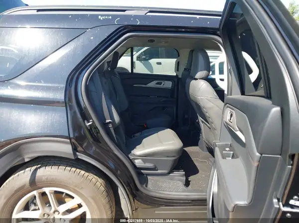 1FMUK7DH8SGB52845 2025 FORD EXPLORER - Image 8