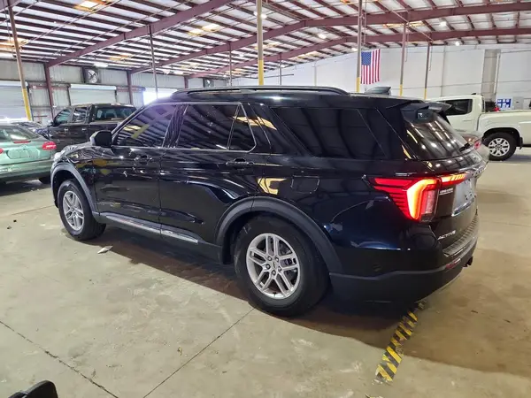1FMUK7DH8SGB78068 2025 FORD EXPLORER - Image 2
