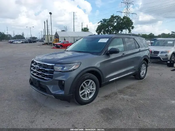 1FMUK7DH9SGA03246 2025 FORD EXPLORER - Image 2