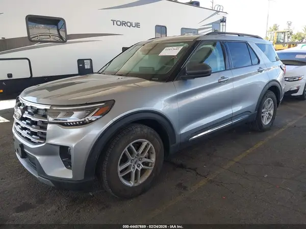 1FMUK7DHXSGA59776 2025 FORD EXPLORER - Image 2