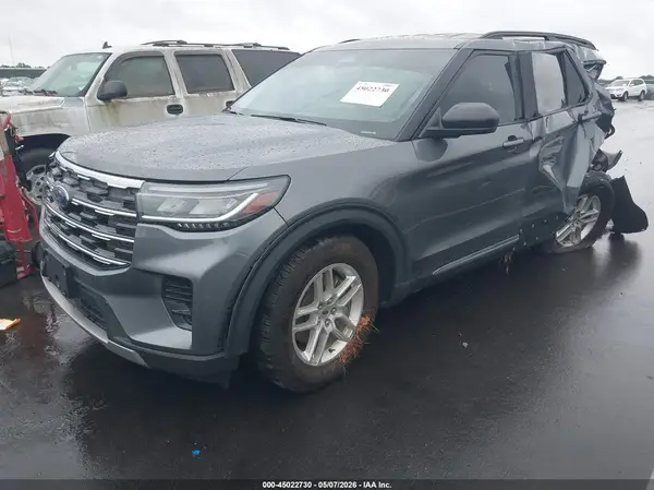 1FMUK7DHXSGB25887 2025 FORD EXPLORER - Image 2