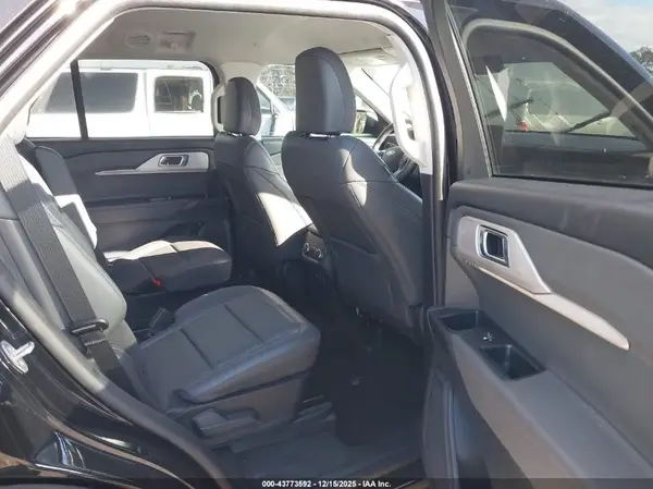 1FMUK7DHXSGB43032 2025 FORD EXPLORER - Image 8