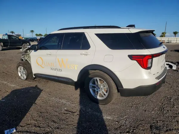 1FMUK7DHXSGB84857 2025 FORD EXPLORER - Image 2