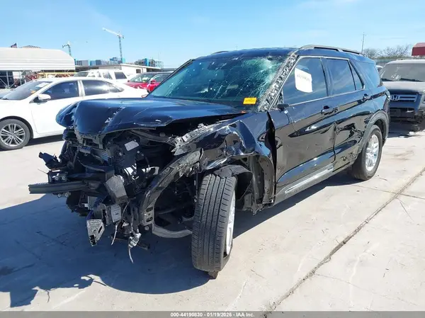 1FMUK7DHXSGC59816 2025 FORD EXPLORER - Image 2
