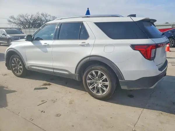 1FMUK7HH1SGA63015 2025 FORD EXPLORER - Image 2