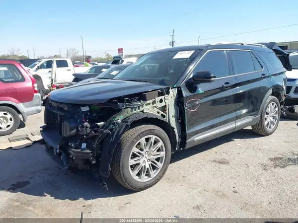 1FMUK7HH1SGC41246 2025 FORD EXPLORER - Image 2