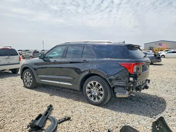 1FMUK7HH2TGA26430 2026 FORD EXPLORER - Image 2