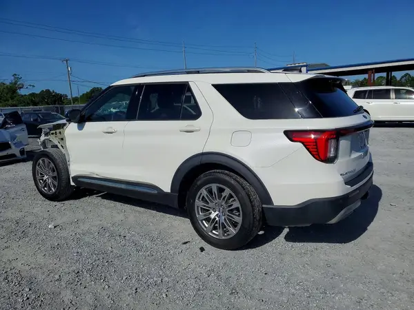 1FMUK7HH4TGA24873 2026 FORD EXPLORER - Image 2