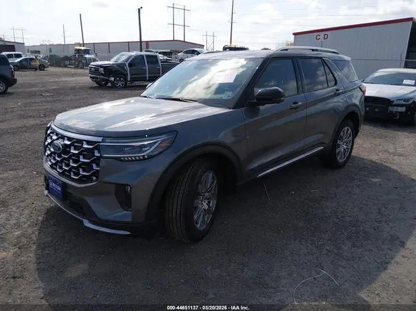 1FMUK7HHXSGD00861 2025 FORD EXPLORER - Image 2