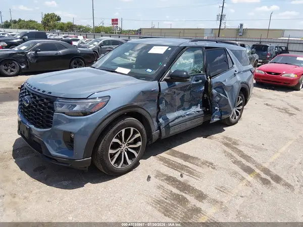 1FMUK7KH0SGC67300 2025 FORD EXPLORER - Image 2