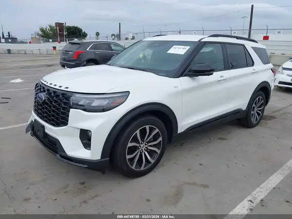 1FMUK7KH1SGC92934 2025 FORD EXPLORER - Image 2