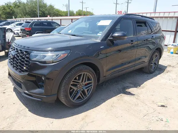 1FMUK7KH1TGA55989 2026 FORD EXPLORER - Image 2