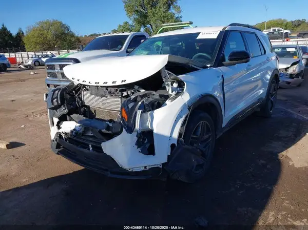 1FMUK7KH2SGA05455 2025 FORD EXPLORER - Image 2
