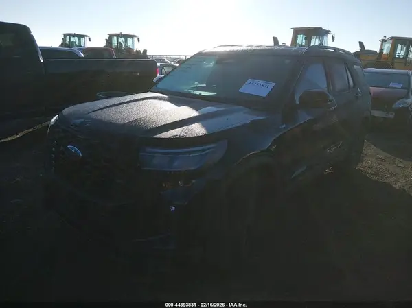 1FMUK7KH2SGA65607 2025 FORD EXPLORER - Image 2