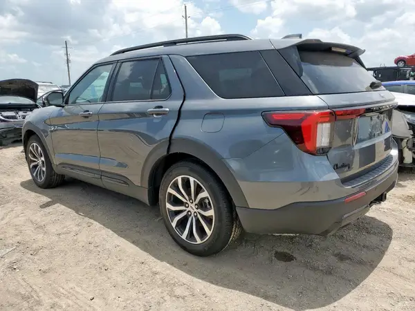 1FMUK7KH2SGB19097 2025 FORD EXPLORER - Image 2