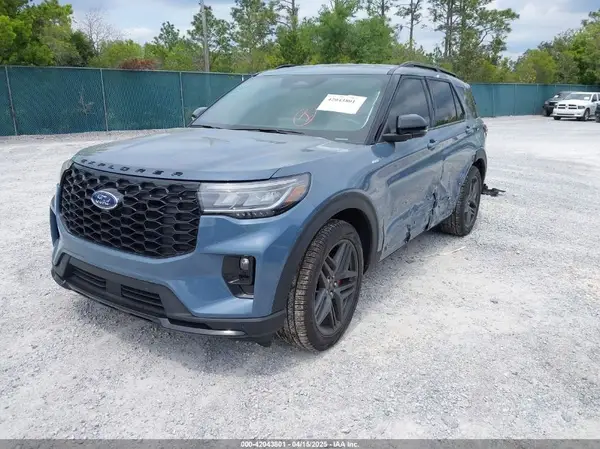 1FMUK7KH4SGB02804 2025 FORD EXPLORER - Image 2