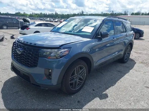 1FMUK7KH4SGB86297 2025 FORD EXPLORER - Image 2