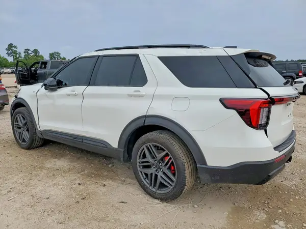 1FMUK7KH4SGC05317 2025 FORD EXPLORER - Image 2