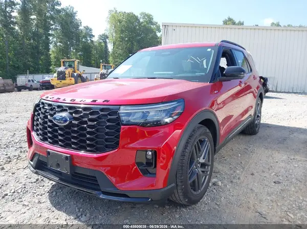 1FMUK7KH5SGB57410 2025 FORD EXPLORER - Image 2
