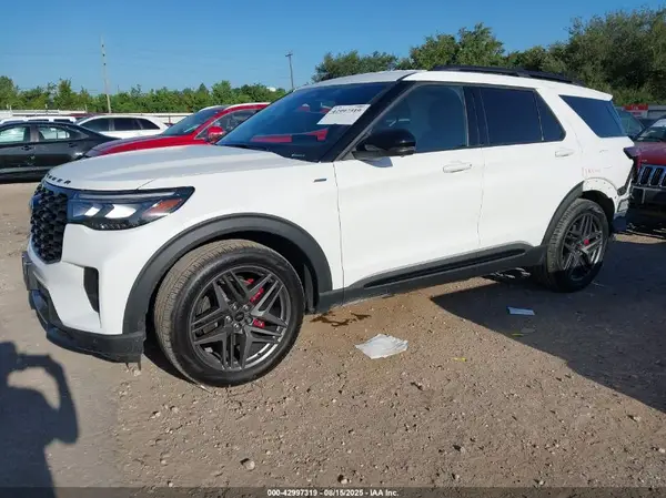 1FMUK7KH5SGC07089 2025 FORD EXPLORER - Image 2