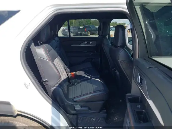 1FMUK7KH6SGA38426 2025 FORD EXPLORER - Image 8