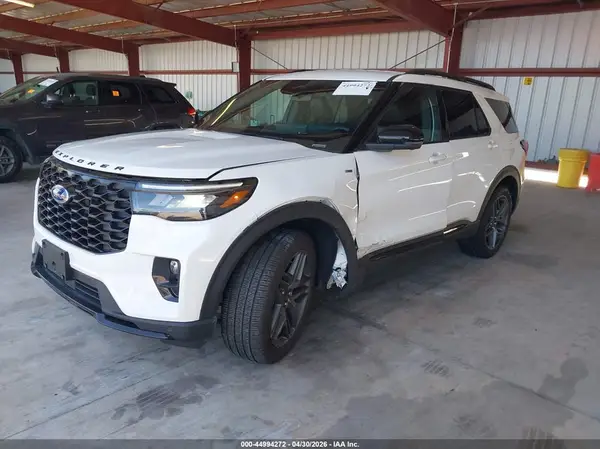 1FMUK7KH7SGD01829 2025 FORD EXPLORER - Image 2