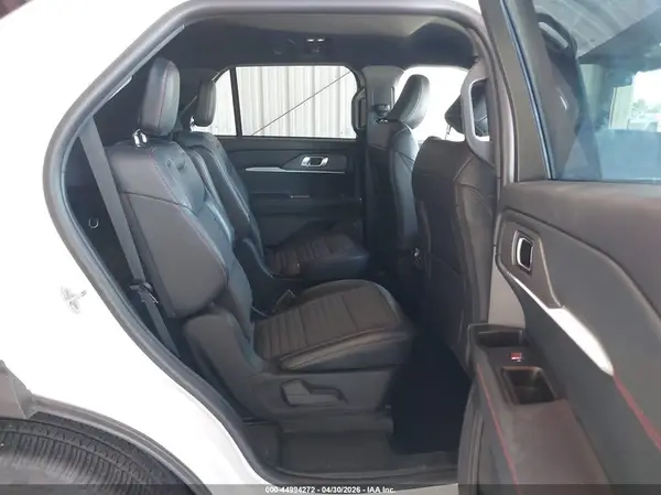 1FMUK7KH7SGD01829 2025 FORD EXPLORER - Image 8