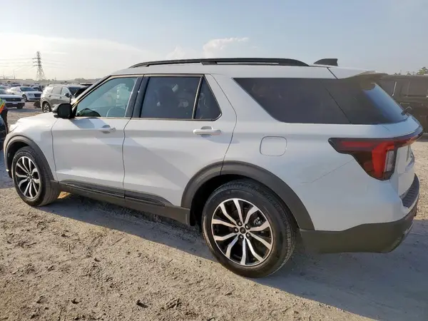 1FMUK7KH8SGA16315 2025 FORD EXPLORER - Image 2