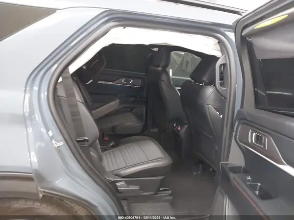 1FMUK7KH8SGB98176 2025 FORD EXPLORER - Image 8