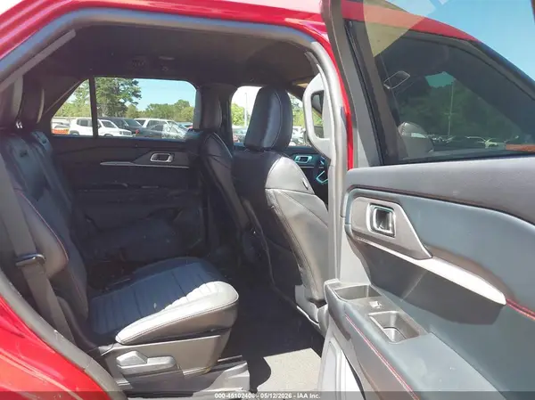1FMUK7KH8TGA19393 2026 FORD EXPLORER - Image 8