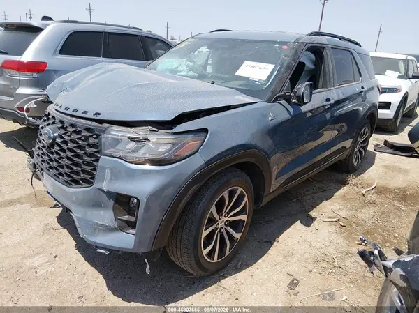 1FMUK7KH9SGB43994 2025 FORD EXPLORER - Image 2