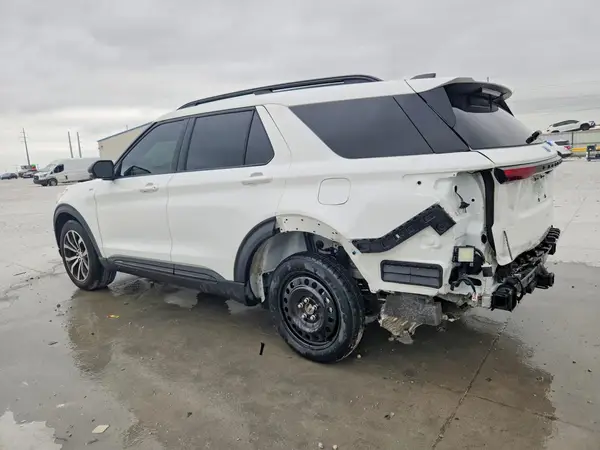 1FMUK7KH9SGB91205 2025 FORD EXPLORER - Image 2