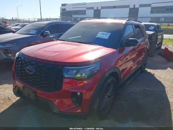 1FMUK7KHXSGA77908 2025 FORD EXPLORER - Image 2