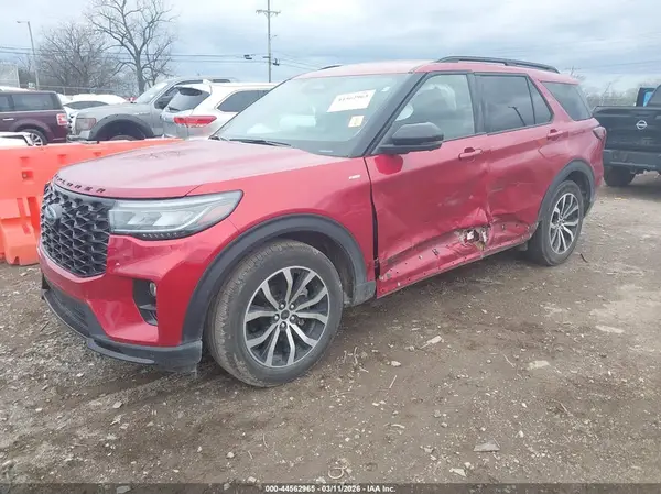 1FMUK7KHXSGA90061 2025 FORD EXPLORER - Image 2